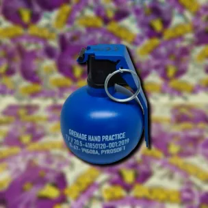 NATO P-67 TRAINING  TAKTIKAI KÉZIGRÁNÁT - Airsofthoz (kék)