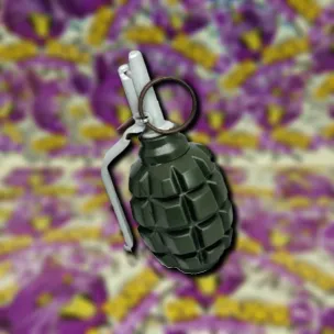 PIRO F1-M  KÉZIGRÁNÁT - Airsofthoz (sötétzöld)